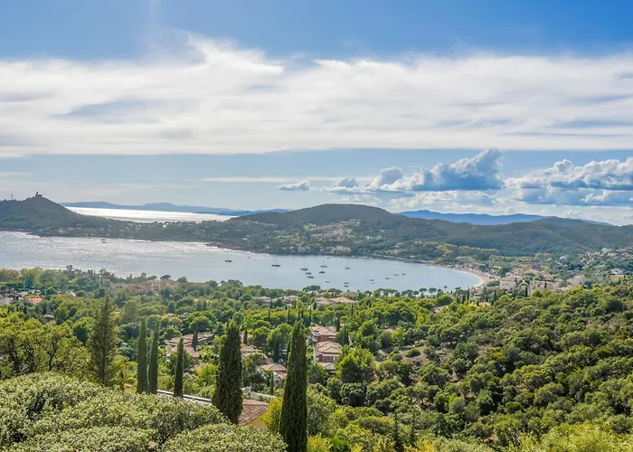 別荘 Maison La Galine By Interhome